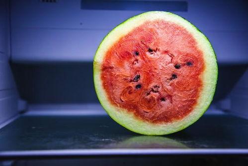 避免吃瓜,拥抱宁静生活——拒绝吃瓜，守护心灵净土