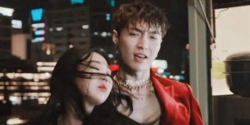 姗姗在吃瓜,揭秘娱乐圈幕后故事