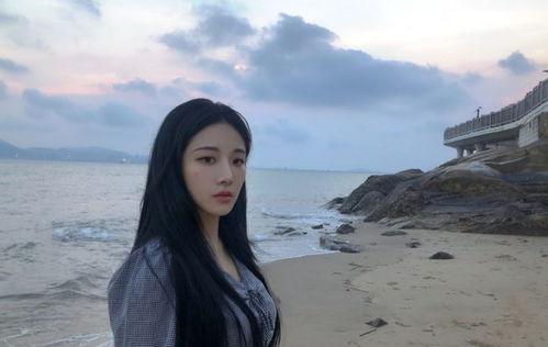 综艺吃瓜系统连更,揭秘娱乐圈幕后故事，连更带你领略明星真实生活