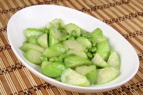 花儿吃瓜软件,揭秘娱乐圈幕后故事，带你走进明星生活