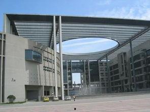 天津财经大学吃瓜,吃瓜群众的味蕾盛宴