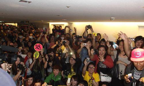 留学圈吃瓜群众,揭秘留学生活背后的八卦与真相