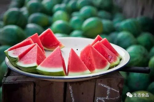 嘟嘟吃西瓜咕咕瓜,一场欢乐的西瓜盛宴