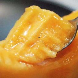 做梦看见吃瓜,瓜果飘香，味蕾盛宴